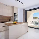 Vila Lea Magdalena Iii Krk Town
