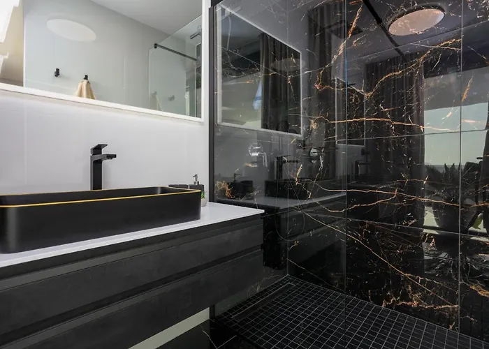 Lea Magdalena Iii Krk Town